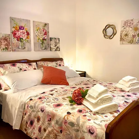 بيت للعطل Casa Micca - Cielo Terra سان بنيديتّو ديل ترونتو